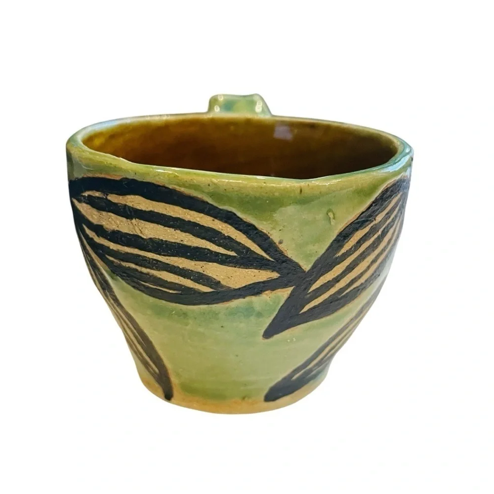 Handmade Signed Studio Art Pottery Mug Green Black Botanical Leaf Design 2.5